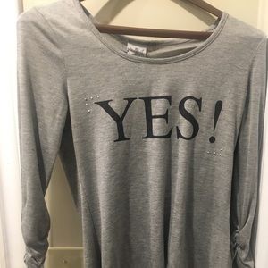 Grey graphic tee